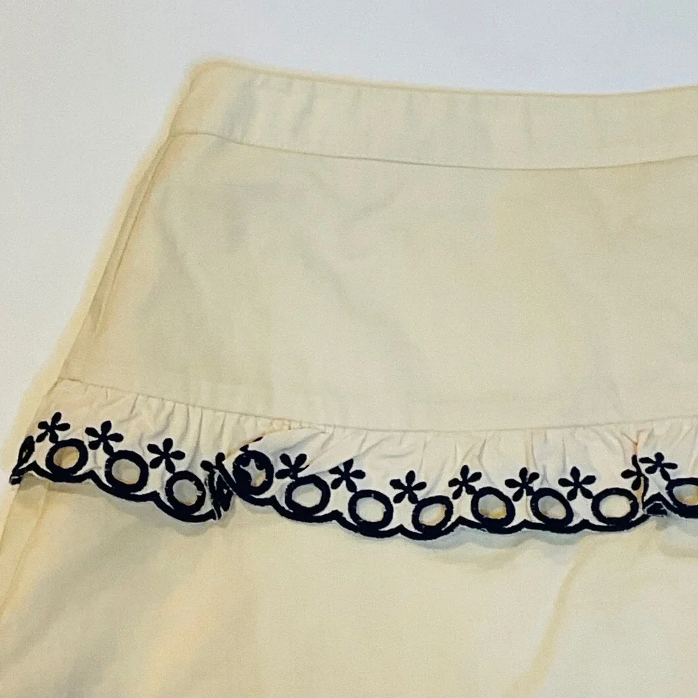 STELLAH women's skirt Cream Navy Blue Eyelet Tiered‎ Mini Ruffle Scalloped Large